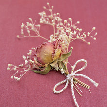 Lade das Bild in den Galerie-Viewer, Trockenblumen Rose