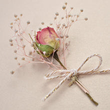 Lade das Bild in den Galerie-Viewer, Trockenblumen Rose