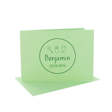 Lade das Bild in den Galerie-Viewer, Geburtskarte mit Kuvert in verschiedenen Farben mit Symbolen und Kreis, B6 quer, inkl. Name