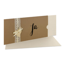 Lade das Bild in den Galerie-Viewer, Einladungskarte Hochzeit "Ja" grocerkraft Schuber