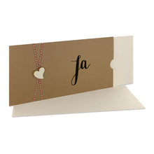 Lade das Bild in den Galerie-Viewer, Einladungskarte Hochzeit "Ja" grocerkraft Schuber